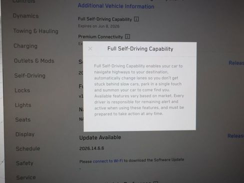 Used 2024 Tesla Cybertruck AWD Crew Cab image 13