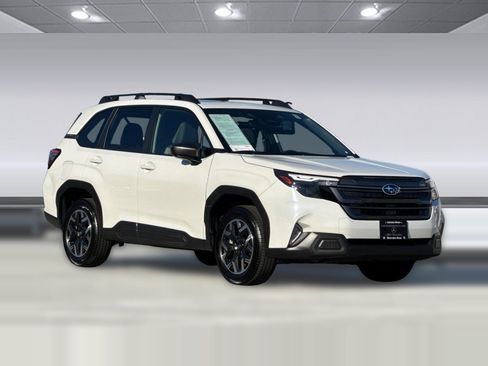 Used 2025 Subaru Forester Premium w/ Convenience Package #1 image 6