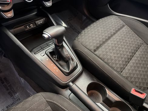 Used 2019 Kia Rio LX image 21