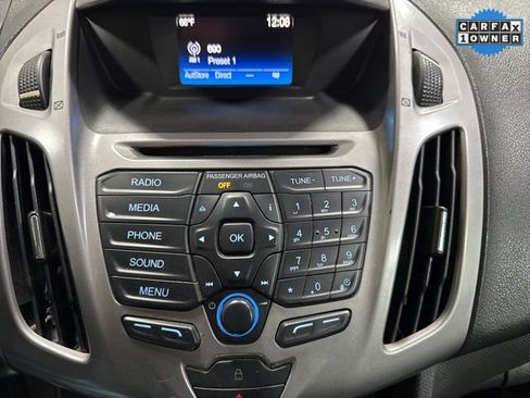 Used 2016 Ford Transit Connect XLT image 16