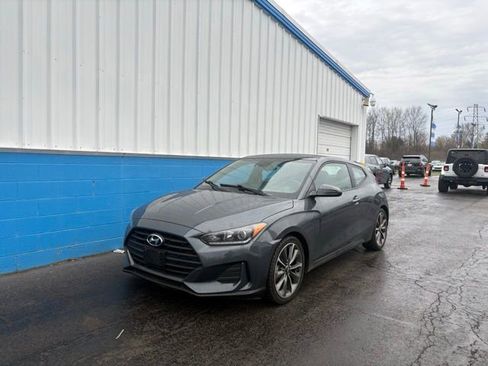 Used 2019 Hyundai Veloster 2.0 Premium image 10