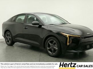 Used 2025 Kia K4 LXS video 1