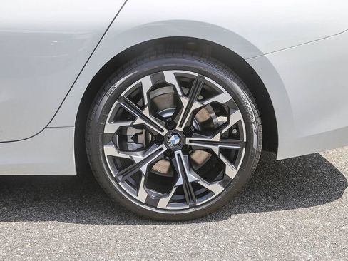New 2026 BMW 330i Sedan RWD image 8