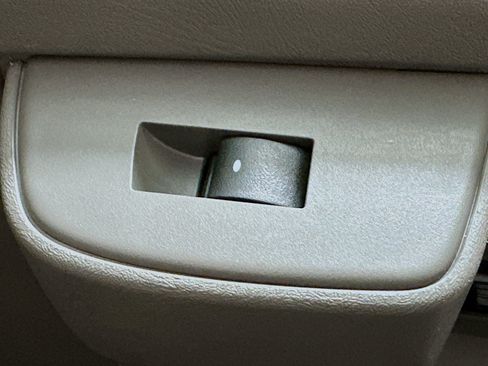 Used 2023 Chevrolet Express 3500 LS image 26