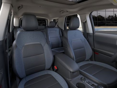 New 2026 Ford Bronco Sport Outer Banks w/ Sasquatch Outer Banks Package AWD/4WD image 10