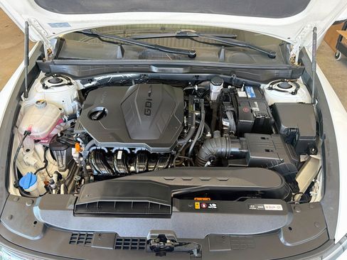 Used 2024 Hyundai Sonata SEL FWD image 34