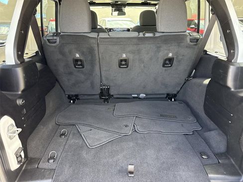 Used 2025 Jeep Wrangler Unlimited Sport AWD/4WD image 23