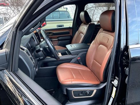 Used 2023 RAM 1500 Limited image 9