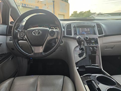 Used 2014 Toyota Venza XLE w/ XLE Premium Package FWD image 35
