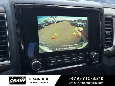Used 2022 Nissan Frontier SV image 16