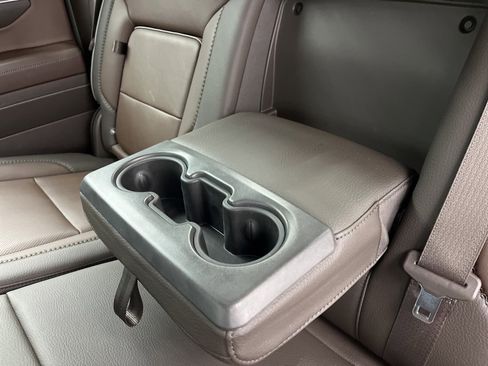 Used 2024 GMC Sierra 1500 Denali w/ Technology Package image 19