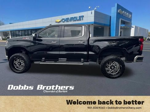 Used 2020 Chevrolet Silverado 1500 LTZ w/ LTZ Premium Package AWD/4WD image 4