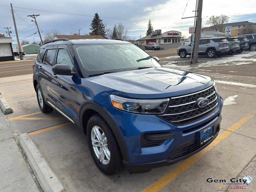 Used 2020 Ford Explorer XLT w/ Comfort Package AWD/4WD image 4