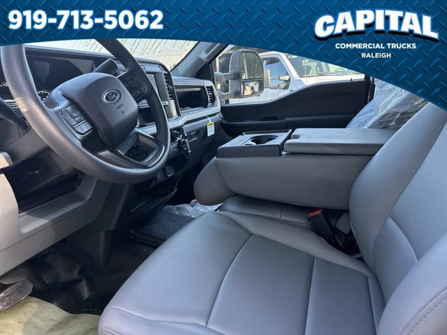 New 2026 Ford F550 2WD Crew Cab image 21