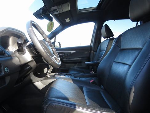 Used 2020 Honda Passport EX-L image 11