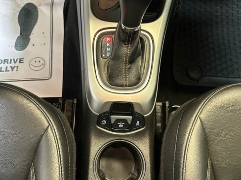 Used 2019 Jeep Compass Latitude w/ Cold Weather Group image 23