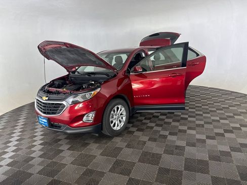Used 2018 Chevrolet Equinox LT FWD image 11