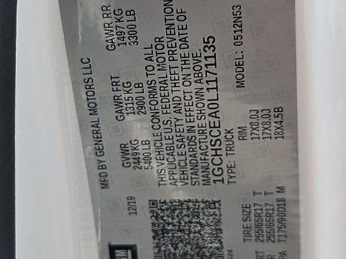 Used 2020 Chevrolet Colorado LT w/ Safety Package image 9