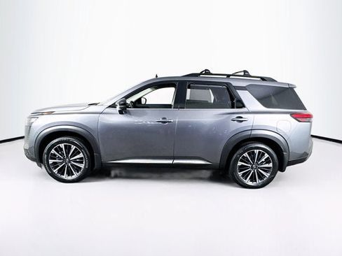 New 2026 Nissan Pathfinder Platinum w/ Cargo Package AWD/4WD image 8
