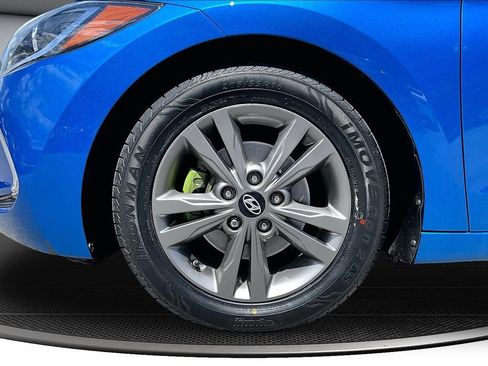 Used 2017 Hyundai Elantra Value Edition w/ Cargo Package FWD image 34