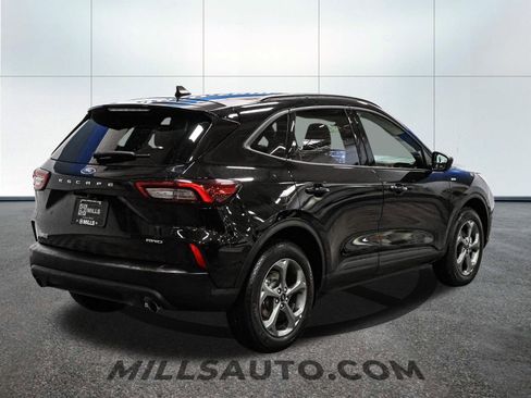 Certified 2025 Ford Escape ST-Line image 8