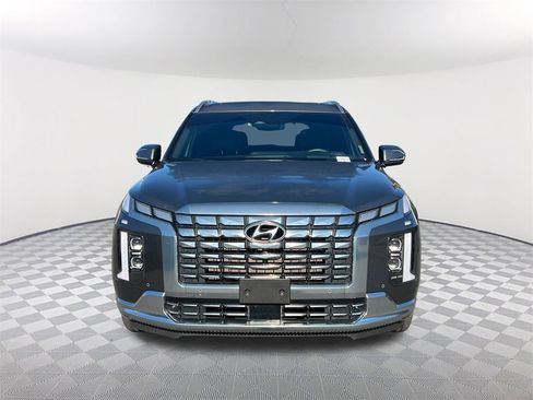 Certified 2023 Hyundai Palisade Calligraphy image 2