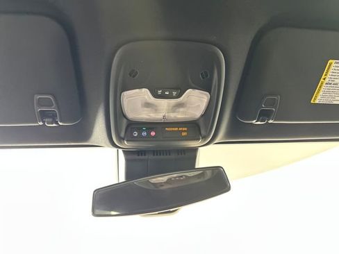 Used 2023 Chevrolet Colorado LT w/ LT Convenience Package image 34