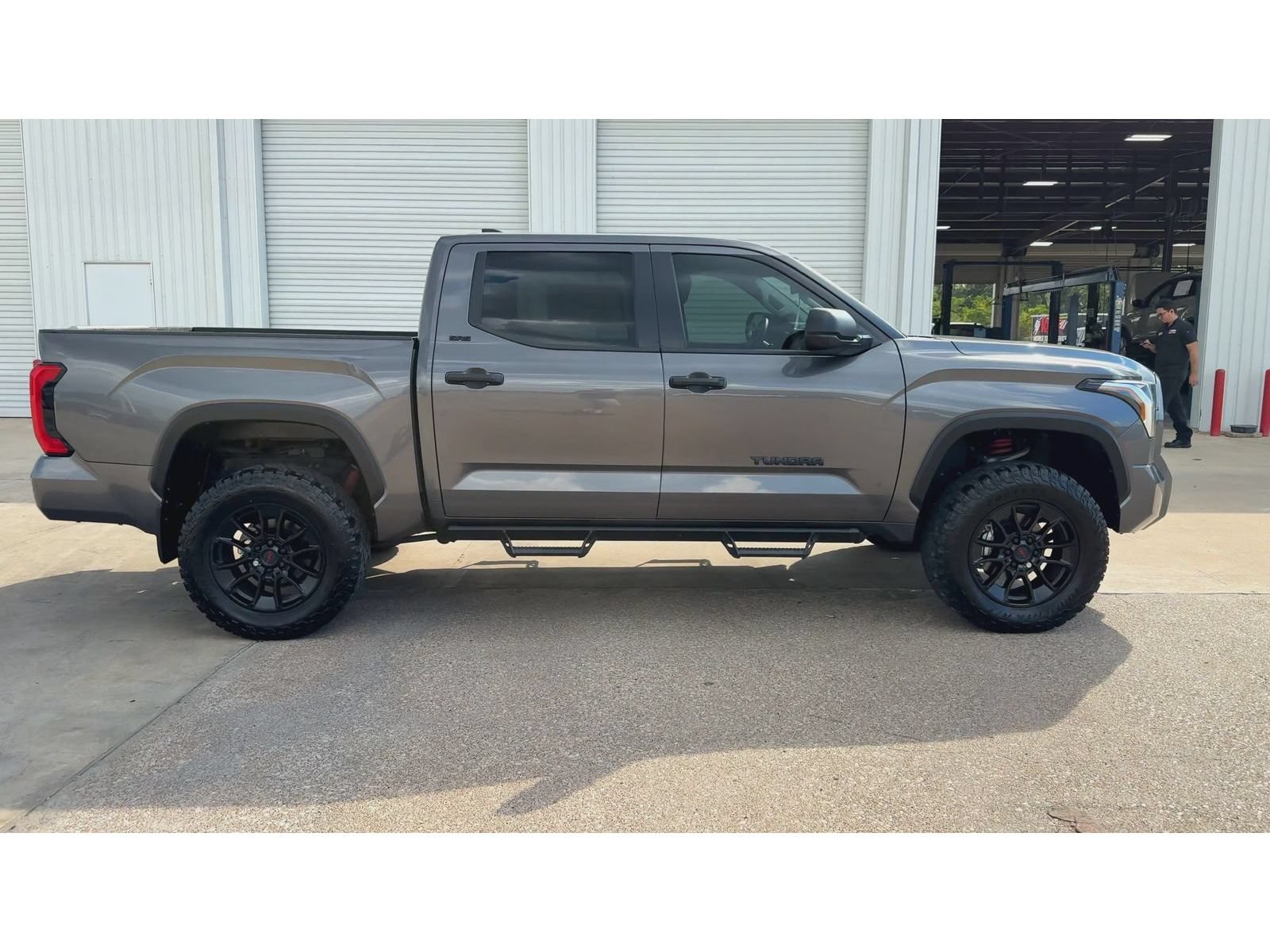 Used 2024 Toyota Tundra SR5 AWD/4WD image 9