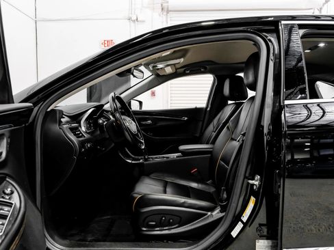 Used 2017 Chevrolet Impala Premier FWD image 19