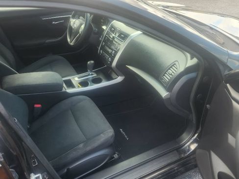 Used 2015 Nissan Altima 2.5 S FWD image 18