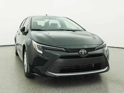 New 2026 Toyota Corolla XLE image 3