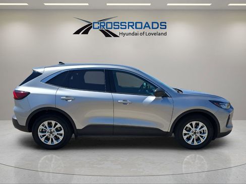 Used 2023 Ford Escape Active image 6