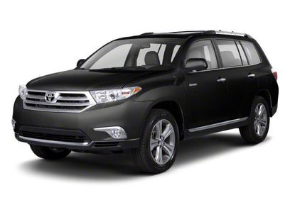 Used 2013 Toyota Highlander SE