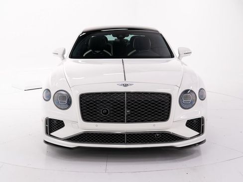 Used 2025 Bentley Flying Spur Plug-In Hybrid AWD/4WD image 8