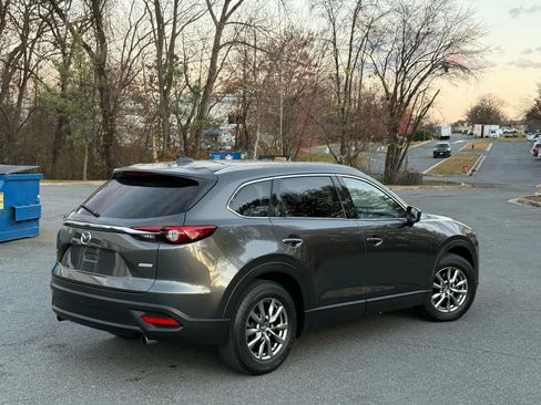 Used 2018 MAZDA CX-9 Touring image 4