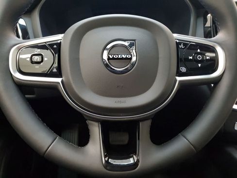 Used 2024 Volvo S60 B5 Plus FWD image 11