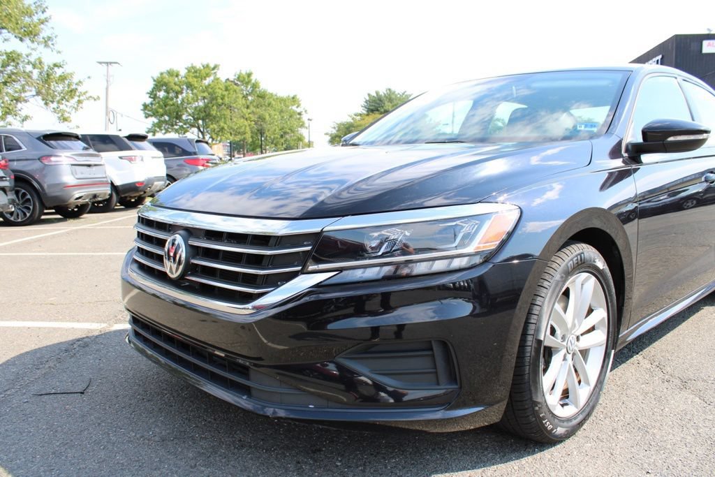 Used 2021 Volkswagen Passat 2.0T S FWD image 38