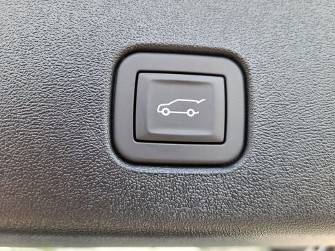 New 2025 Cadillac Optiq Sport 1 image 9