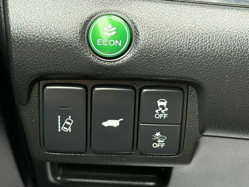 Used 2016 Honda CR-V Touring image 39