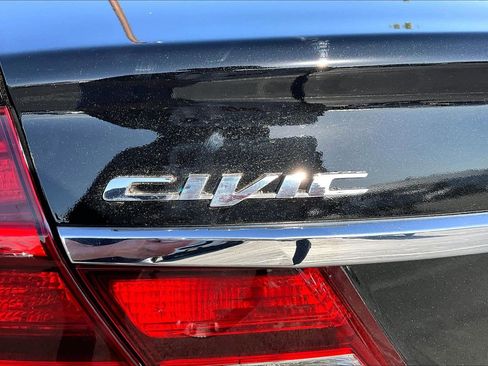 Used 2015 Honda Civic LX image 28