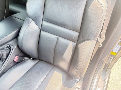 Used 2010 BMW M6 Convertible RWD image 9