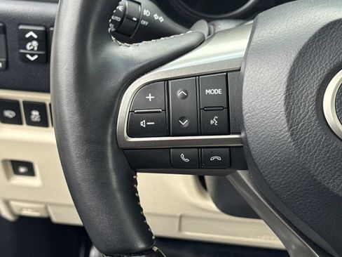 Used 2023 Lexus GX 460 Premium w/ Premium Plus Package image 7