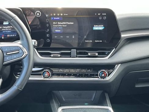 Used 2025 Chevrolet Equinox LT w/ Convenience Package II AWD/4WD image 15
