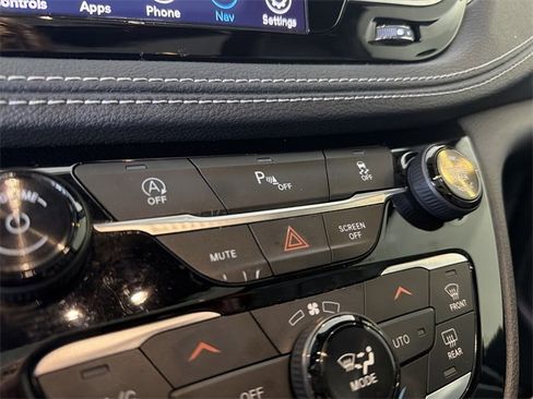 Used 2020 Chrysler Pacifica Limited w/ S Appearance Package image 34