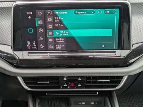 Certified 2025 Volkswagen Atlas Peak Edition SE image 19