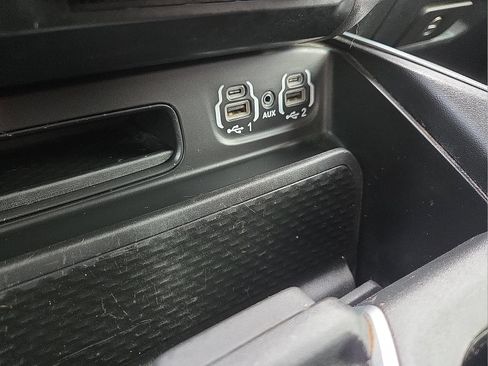 Used 2020 RAM 1500 Big Horn AWD/4WD image 20