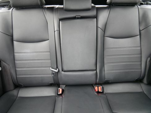 Used 2021 Toyota RAV4 XLE Premium AWD/4WD image 13