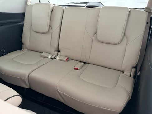 Used 2023 Nissan Armada Platinum w/ Captain's Chairs Package RWD image 20