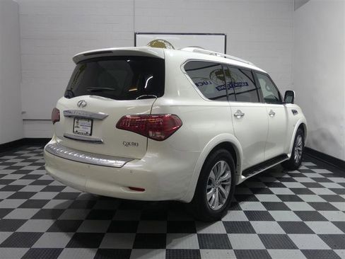Used 2017 INFINITI QX80 4WD w/ Driver Assistance Package image 10