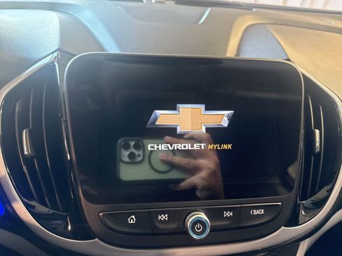 Used 2017 Chevrolet Volt LT image 22